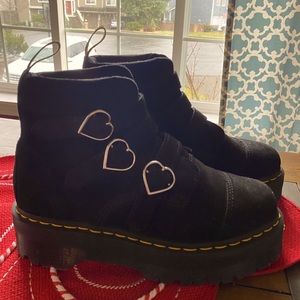 Dr. Marten LAZY OAF edition boots (RARE) 💖